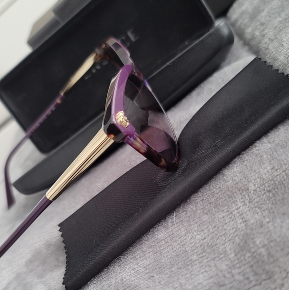 Versace sunglasses - Picture 3 of 3